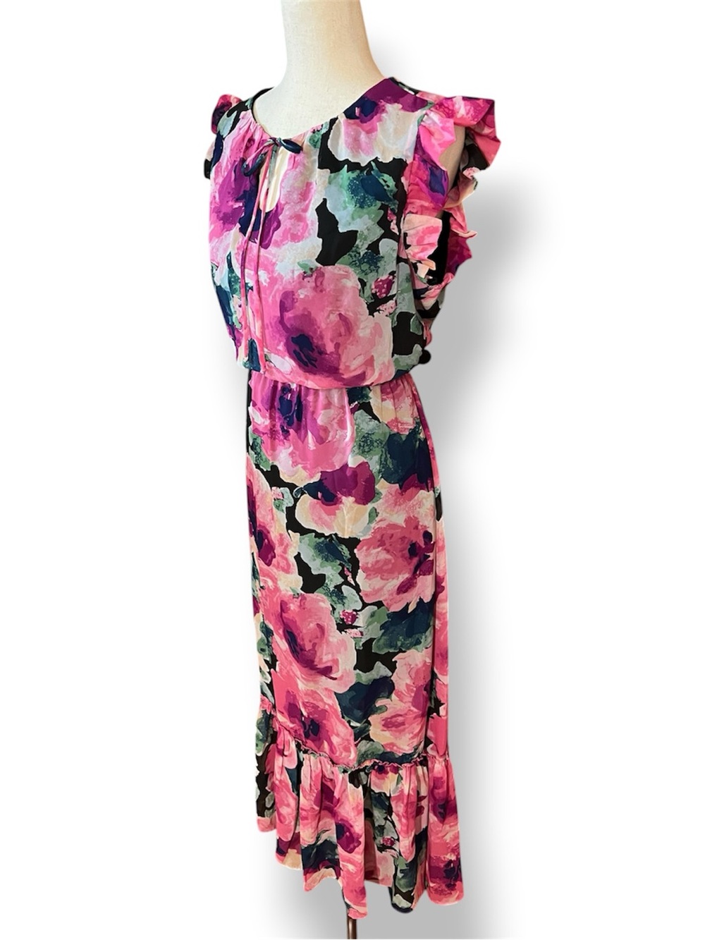 Nicole Miller, Size 12, Pink Floral Maxi Dress with Ruffled Hem - EUC - Picture 3 of 10